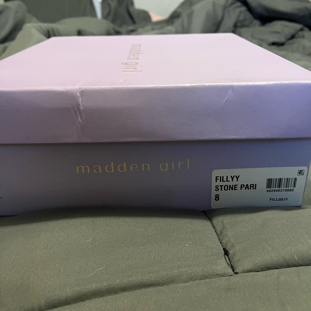 Madden Girl dark grey boots